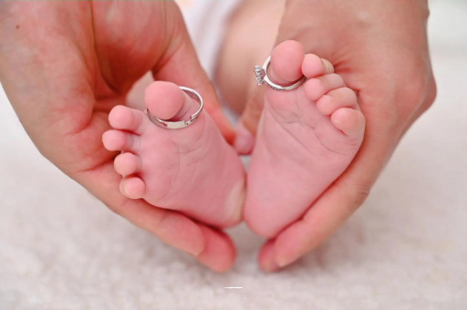 武汉供卵试管机构7个月孕妇肚子疼